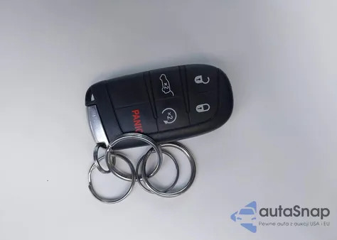 2022 Jeep Grand Cherokee Wk Laredo X 4X2 from USA, damaged, VIN 1C4RJEAG2NC154549